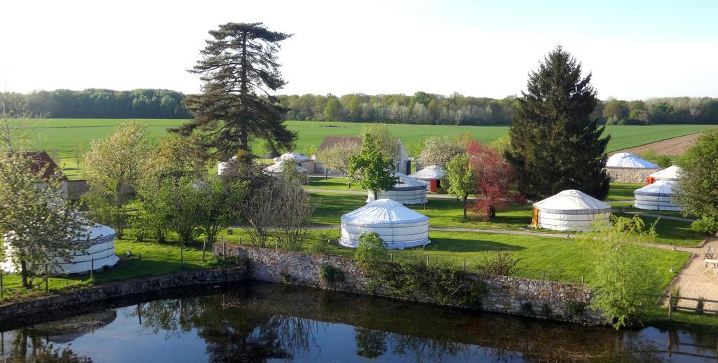 Yourte Nomade-Lodge Les Ecrennes المظهر الخارجي الصورة