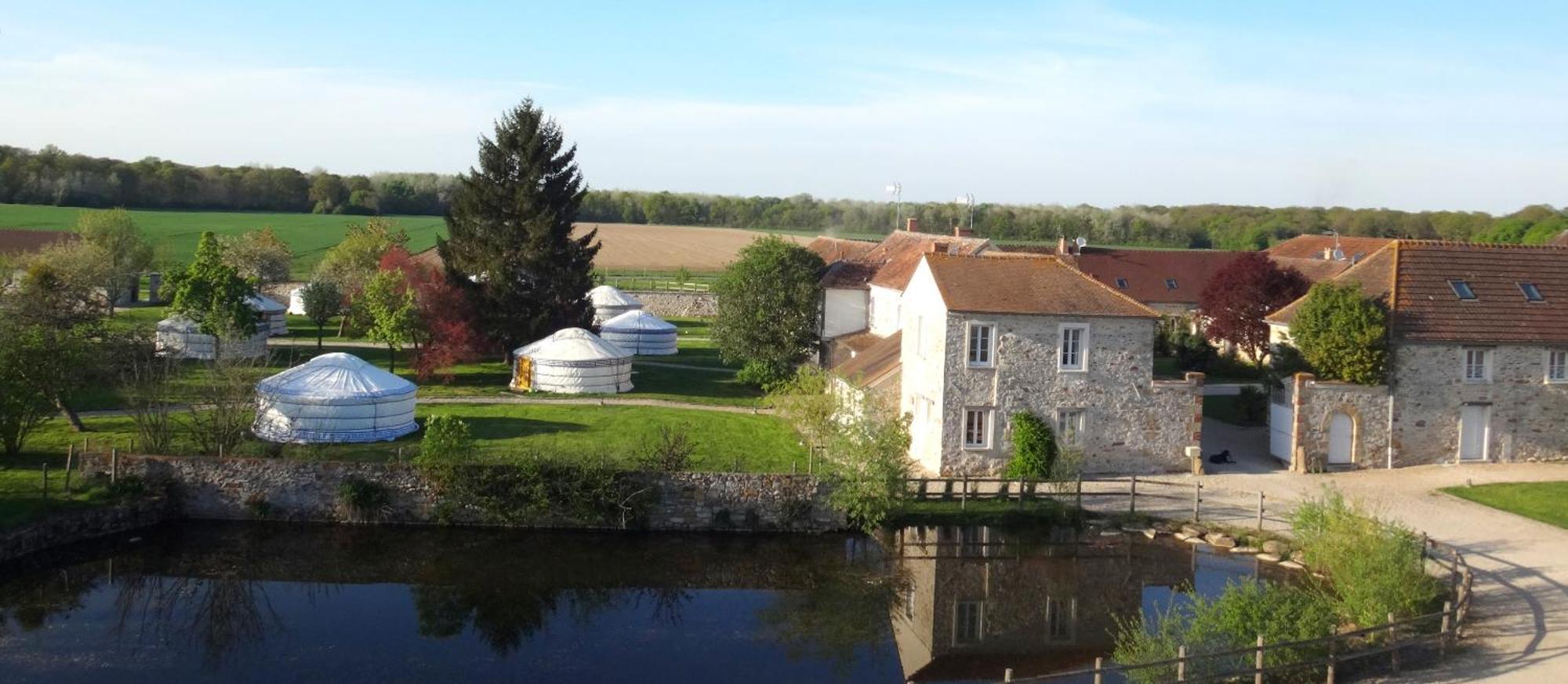 Yourte Nomade-Lodge Les Ecrennes المظهر الخارجي الصورة